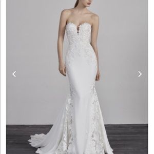 Pronovias EPICO SIZE 12 NWT WEDDING DRESS
